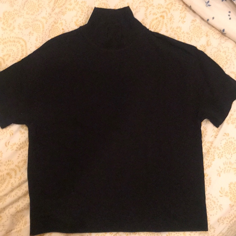 Mock neck T-shirt